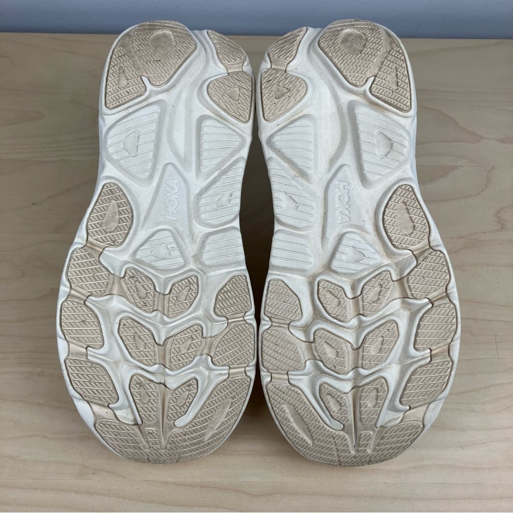 Hoka One One Women’s Size 6.5 B Clifton 10 Vanilla Birch Athletic Running Shoes - Picture 8 of 11